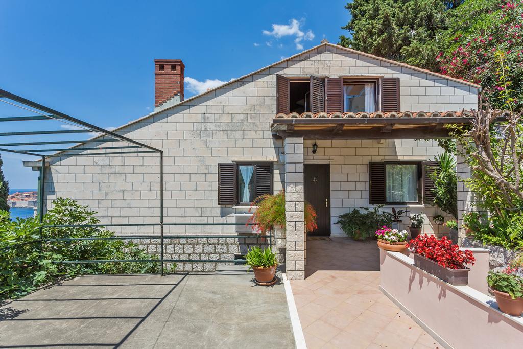 Villa Maria